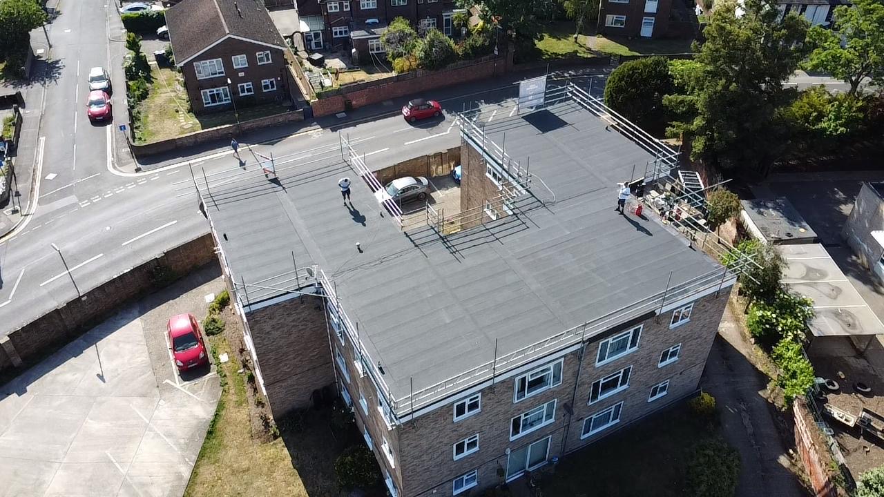 Roofers in Weybridge